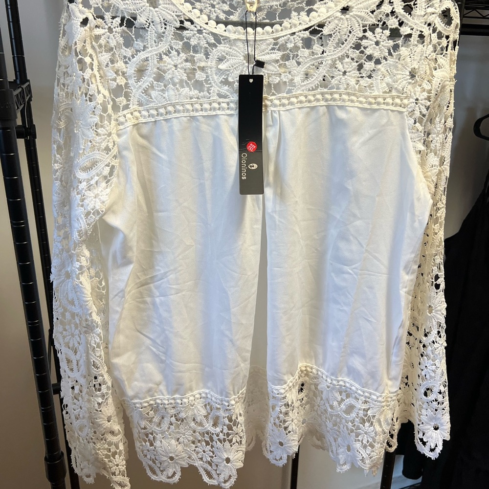 White Lace Long Sleeve Top